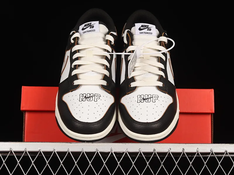 All Categories Nk SB Dunk Series Nk SB Dunk Low Low-top Sneakers HUF